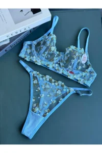 Nikita's Design Çiçekli Brode Takım - Mavi