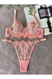 Nikita's Design Çiçekli Brode Takım - Pembe