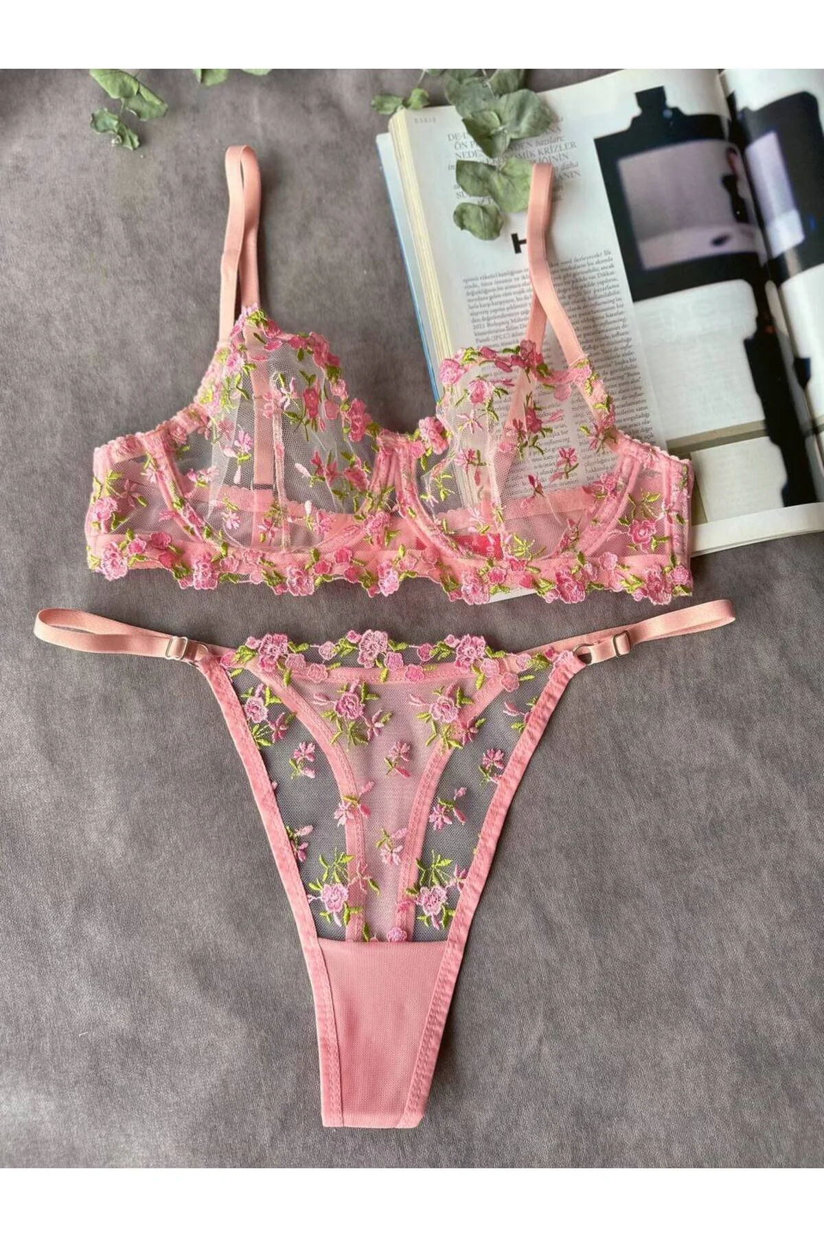 Nikita's Design Çiçekli Brode Takım - Pembe